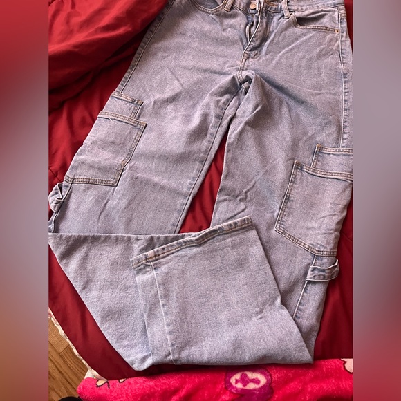 Iight blue cargos from fashionova size 3 - Picture 3 of 6